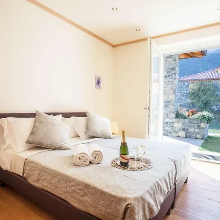 Rogaro Villa